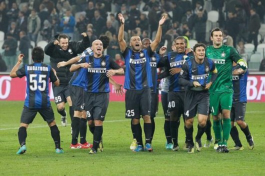 太阳队的进攻真的很出色，他们的球员在处理球方面表（太阳队进攻火力十足，球员处理球能力出众）