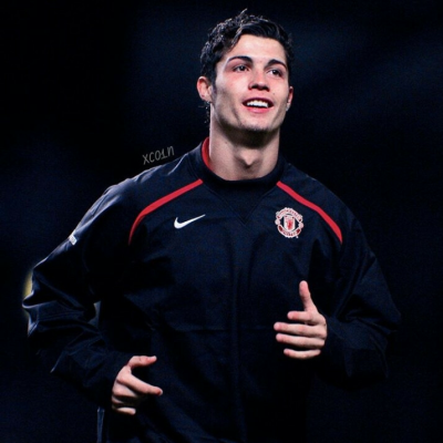 格纳布里：我在欧冠已经很久没进球了，很高兴今天打破进球荒（格纳布里：欧冠久未破门，今日终于进球，十分高兴）