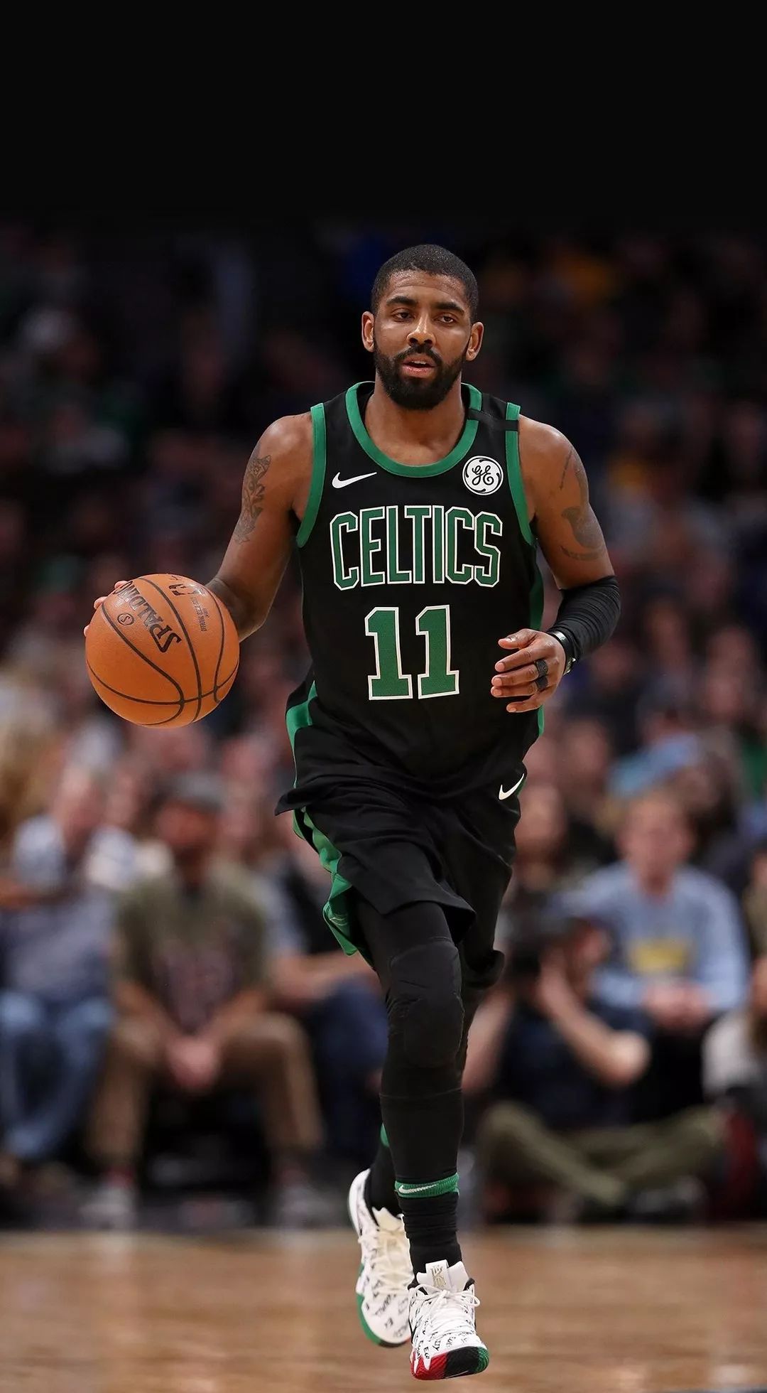 瑞安·邓恩空篮失手，四投不中引发热议（瑞安·邓恩空篮未进，四投打铁引热议）