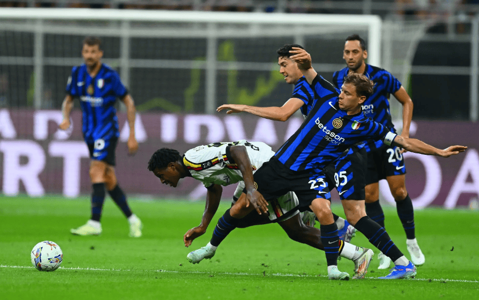 足球世界杯裁判否认偏袒传闻（世界杯裁判发声：未偏袒任何一方）