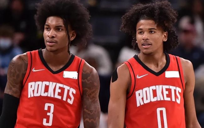 喜得千金，索博斯洛伊晒照宣布女儿出生（索博斯洛伊晒照官宣爱女降生）