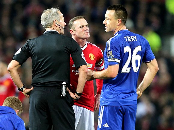 曼城斯特林关键进球锁定三分（斯特林致胜破门助曼城全取三分）