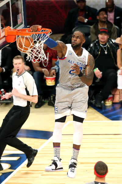 迪洛伦佐：我们几乎没给法兰克福机会，我们更配得上胜利（迪洛伦佐：法兰克福机会寥寥，这场胜利更该归我们）