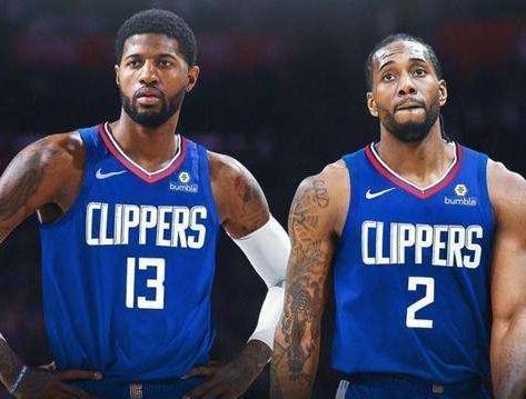 斯帕莱蒂：弗拉霍维奇会缺阵两三个月；我们要赢而且踢得漂亮（斯帕莱蒂：弗拉霍维奇将因伤休战两三个月；我们要赢球也要踢得好看）