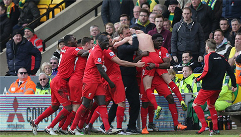 世体：从热身阶段开始，尼科-威廉斯就遭到了巴萨球迷的嘘声（世体：尼科-威廉斯从热身起就遭到巴萨球迷嘘声）