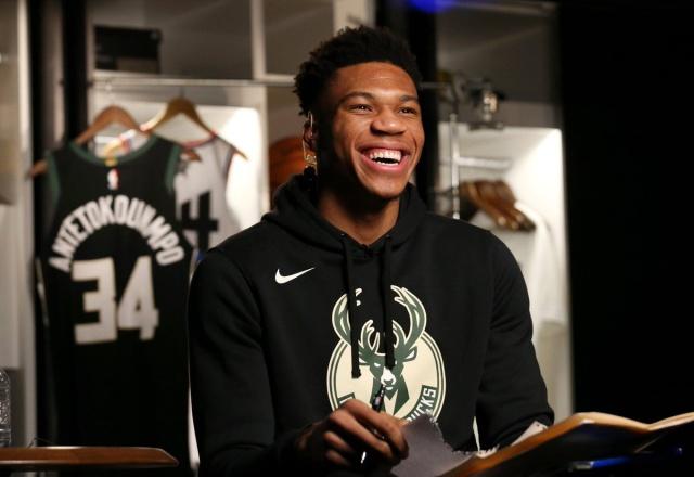 官方：莱斯特城英超冠军主力成员富克斯执教英乙纽波特（官宣：莱斯特城英超夺冠功臣富克斯出任英乙纽波特主帅）